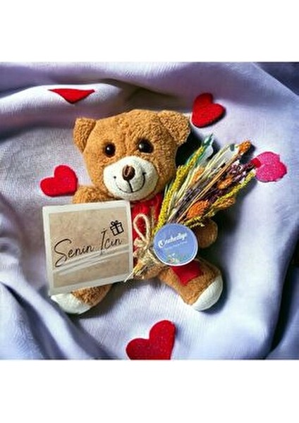 Sevimli Ayıcık ve Kurutulmuş Çiçek Buketi Hediye Seti 22 cm Peluş Ayıcık İçerir indirimleri