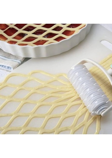 Kafes Şekilli Hamur Kesici ve Şekillendirici fırsatları