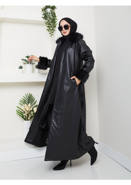 Kadın Kürk Detaylı Uzun Astarlı Siyah Kap fiyatları