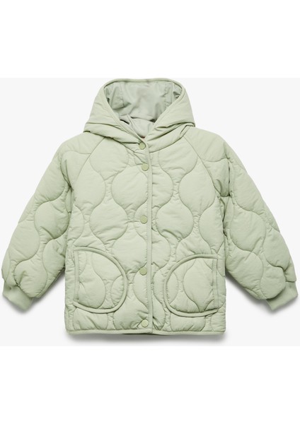 Uzun Kollu Düğmeli Kapşonlu Kapitone Mont