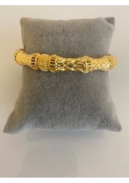 Kadın Altın Kaplama 2 Metre Zincir Kolye Şık Tasarım ve Zarif Görünüm fırsatları