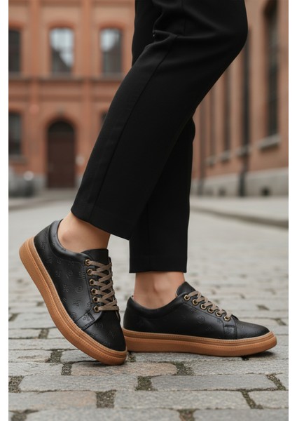 Siyah Bağcıklı Kadın Casual Ayakkabı modelleri