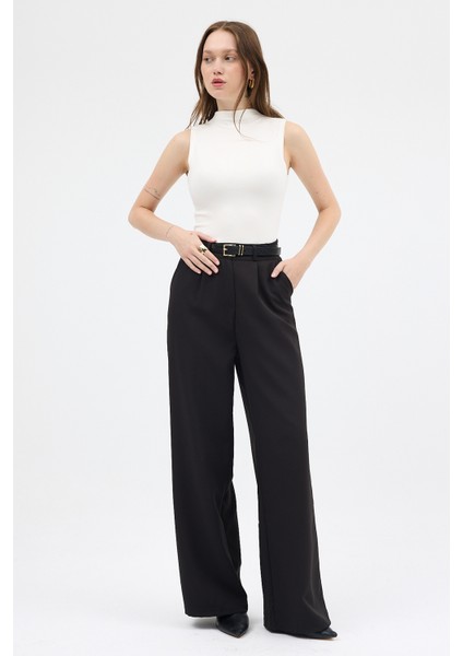 Ekru Kadın Kolsuz Yüksek Yaka Body 8155A fırsatları