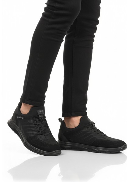 Siyah Lastik Bağcıklı Erkek Spor Ayakkabı