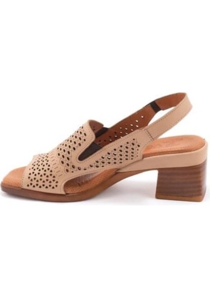 Venüs 2311503Y Kadın Hakiki Deri Kalın Orta Topuklu Yazlık Ayakkabı