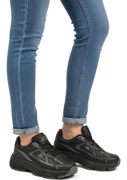 Siyah Bağcıklı Unisex Spor Ayakkabı