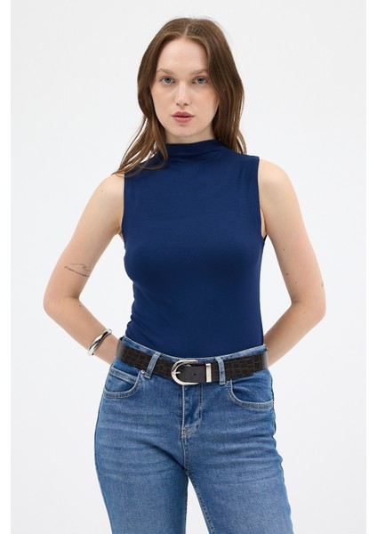 Laci Kadın Kolsuz Yüksek Yaka Body 8155A