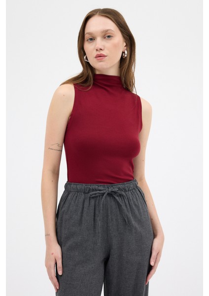 Bordo Kadın Kolsuz Yüksek Yaka Body 8155A fiyatları