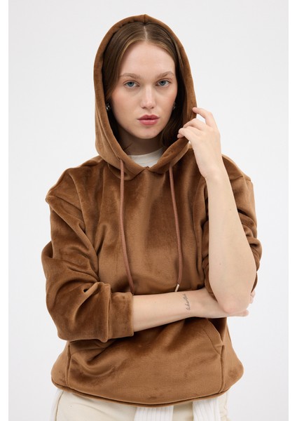 Taba Kadın Peluş Kanguru Cepli Kapüşonlu Sweatshirt 3061A