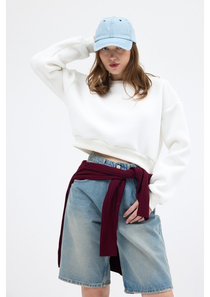 Ekru Kadın Crop Bisiklet Yaka Sweatshirt 9210M