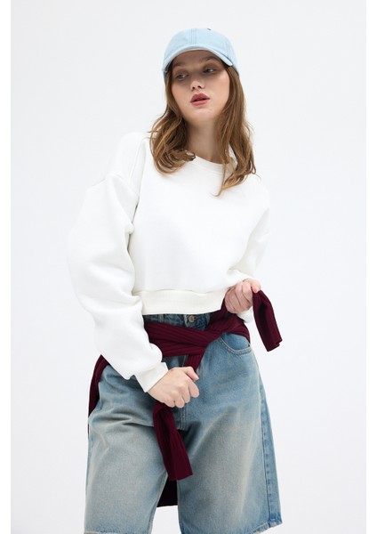 Ekru Kadın Crop Bisiklet Yaka Sweatshirt 9210M