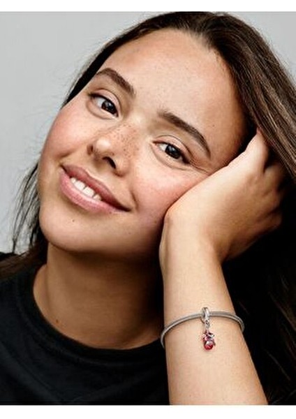 Marvel Örümcek Adam Sallantılı Charm Bileklik Gümüş ve Kırmızı Tasarım fırsatları