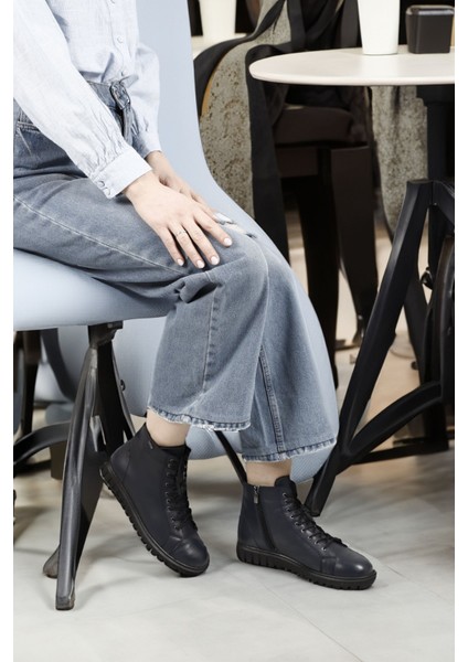 Kadın Lacivert Fermuarlı Kauçuk Taban Hakiki Deri Postal Bot fiyatları