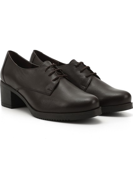 Gön Hakiki Deri Yuvarlak Burun Orta Topuklu Bağcıklı Kadın Ayakkabı 24230 modelleri