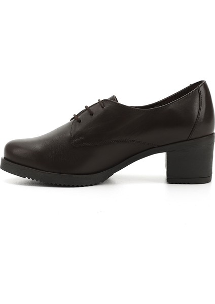 Gön Hakiki Deri Yuvarlak Burun Orta Topuklu Bağcıklı Kadın Ayakkabı 24230 fırsatları