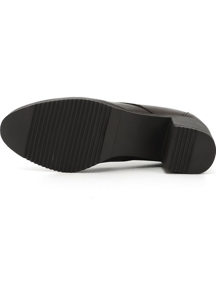 Gön Hakiki Deri Yuvarlak Burun Orta Topuklu Bağcıklı Kadın Ayakkabı 24230 indirimleri