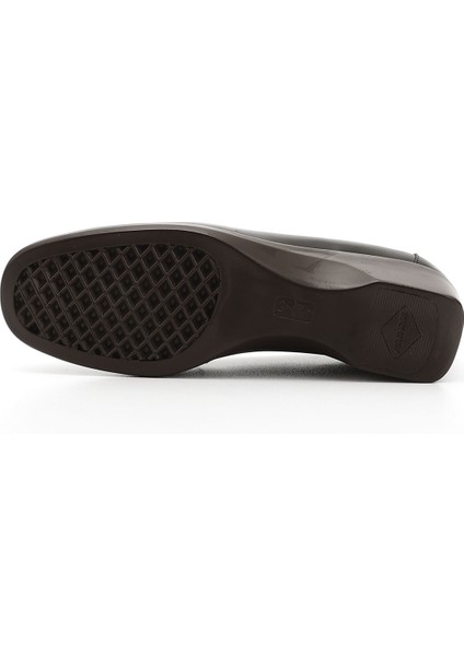 Kadın Kahve Dolgu Taban Püsküllü Hakiki Deri Ayakkabı indirimleri