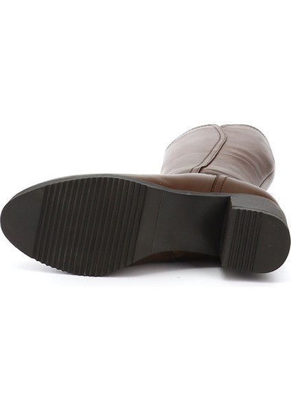 Gön Hakiki Deri Yuvarlak Burun Kauçuk Taban Topuklu Fermuarlı Kadın Günlük Çizme 46529 fırsatları