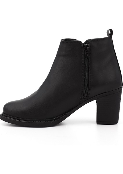 Sivri Burun Kauçuk Taban Topuklu Püsküllü Kadın Günlük Bot 20431 modelleri