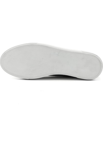 Gön Hakiki Deri Yuvarlak Burun Düz Taban Bağcıklı Kadın Sneaker 24240 indirimleri