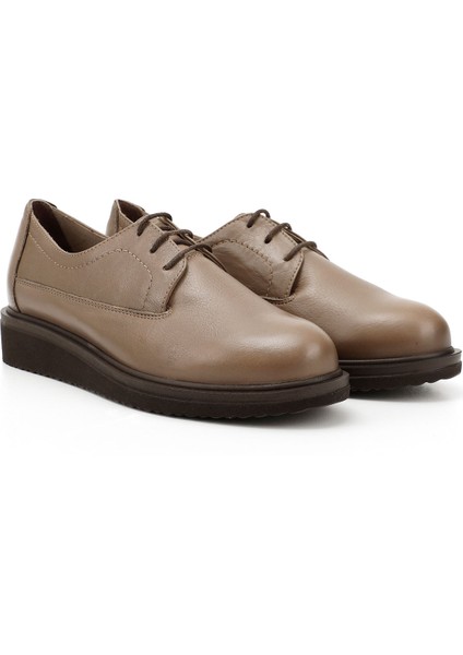 Gön Hakiki Deri Yuvarlak Burun Dolgu Taban Bağcıklı Kadın Ayakkabı 24074 modelleri