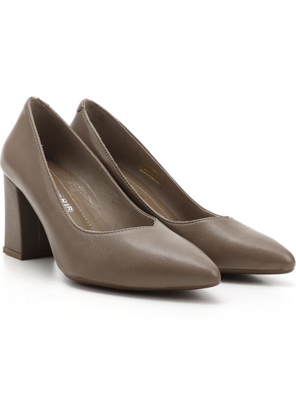Gön Hakiki Deri Sivri Burun Yüksek Kalın Topuklu Kadın Ayakkabı 24171 modelleri