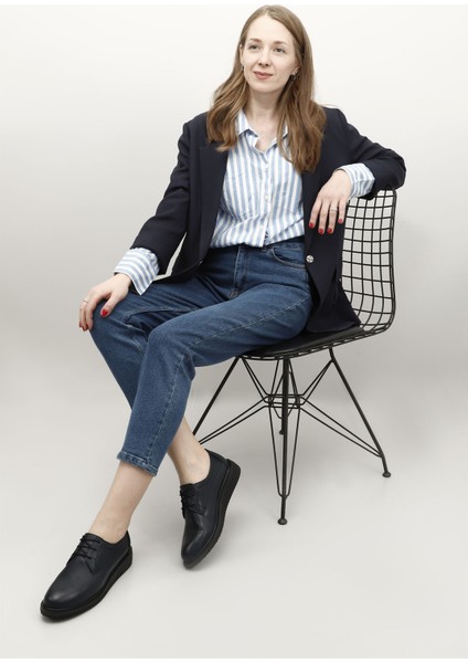 Gön Hakiki Deri Yuvarlak Burun Dolgu Taban Bağcıklı Kadın Ayakkabı 24074 fiyatları