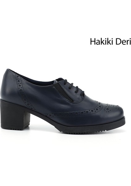 Gön Hakiki Deri Yuvarlak Burun Orta Topuklu Kauçuk Taban Bağcıklı Kadın Ayakkabı 24231