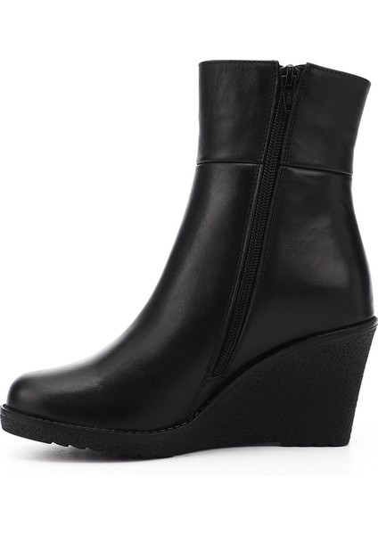 Kadın Siyah Fermuarlı Dolgu Topuklu Hakiki Deri Bot fırsatları