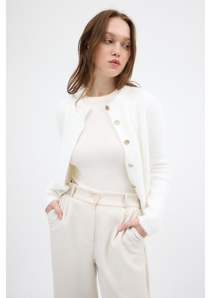 Ekru Kadın Yumoş Dokulu Düğmeli Triko Hırka 2241 fiyatları