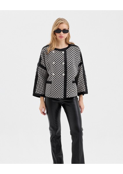Kadın Kazayağı Desenli Kruvaze Kapamalı Oversize Yuvarlak Yaka Ceket fiyatları