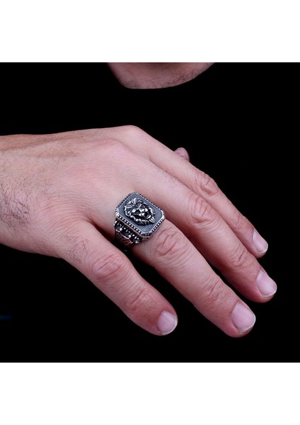 925 Ayar Gümüş Aslan Motifli Erkek Yüzük modelleri