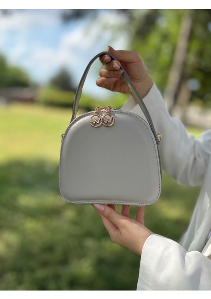 Nçs Bölmeli Ayarlanabilir Askılı Sade ve Şık Kutu Model Kadın Çapraz Omuz ve El Çantası Çantası