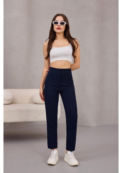 Kadın Yüksek Bel Pensli Kumaş Pantolon