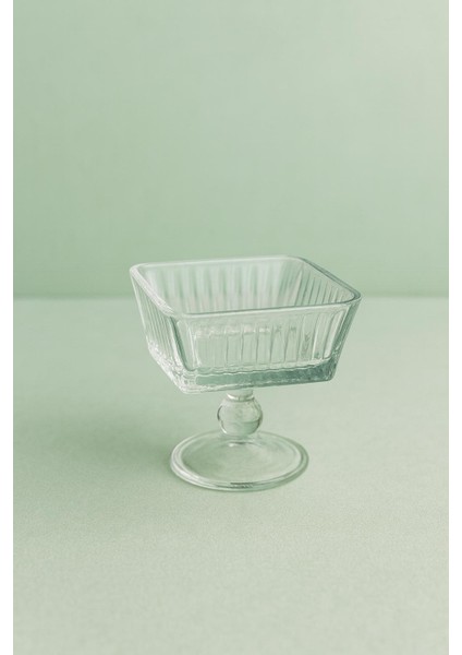 Ayaklı 4 Lü Kare Cerezlık KASESİ-160 cc -9 Cm*9 Cm* 9.5 cm modelleri