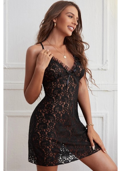 Kadın Siyah Fırfırlı Tül Detaylı Sırtı Çapraz ve Açık Komple Dantel Gecelik fırsatları