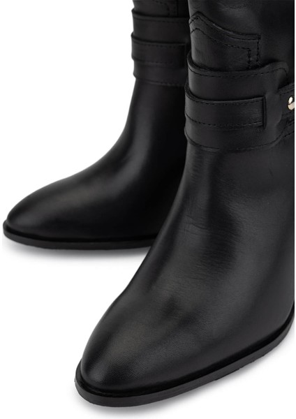 Kadın Hakiki Deri Siyah Topuklu Bot 1075 27225-2502 Bn Czm SK25-26 Sıyah Dr modelleri