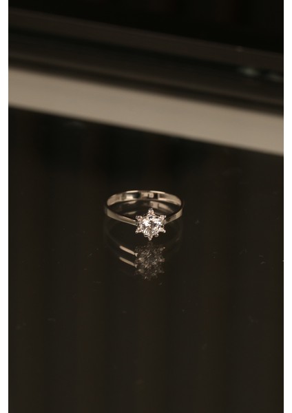 Tektaş Model Lotus Altın Yüzük ÇGKY0091