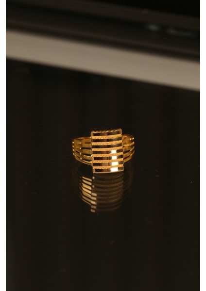 Ajda Model Altın Yüzük ÇGKY0089