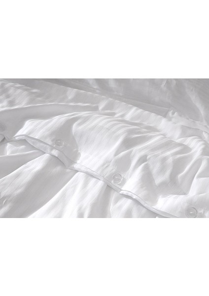 Pamuk Saten Jakarlı Beyaz Çift Kişilik Nevresim Takımı indirimleri