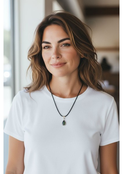 Damla Kesim Doğal Mistik Topaz Taşlı 925 Ayar Gümüş El Işçiliği Kolye Ucu fiyatları