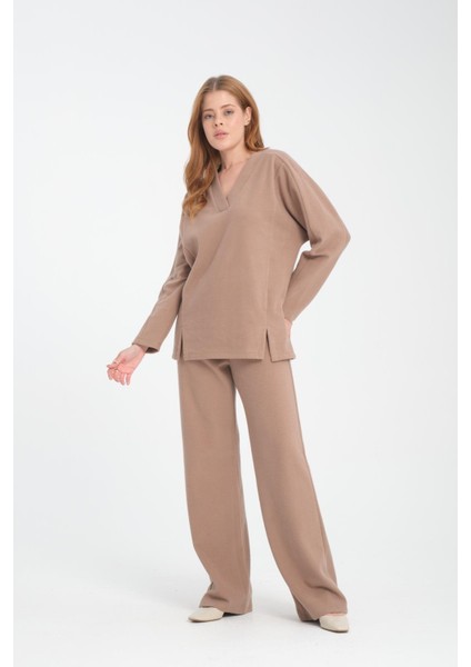 V Yaka Selanik Kumaş Kadın Sweatshirt