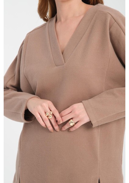 V Yaka Selanik Kumaş Kadın Sweatshirt fiyatları