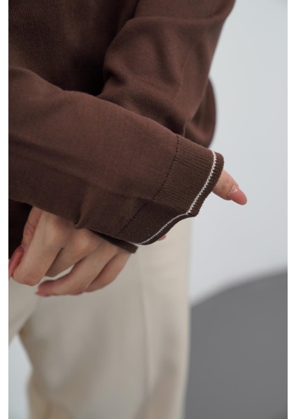 Polo Yaka Düğmeli Triko-Kahverengi fırsatları