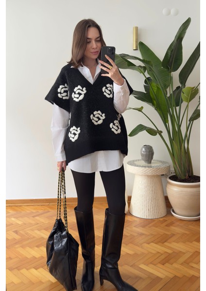 Elivra Çiçek Desenli Süveterli Gömlek Takım- Siyah