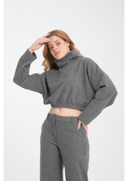 Pamuklu Boğazlı Crop Sweatshirt fiyatları