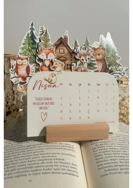 2026 Orman Dostları Masa Takvimi | Sevimli Hayvanlar Temalı | Ahşap Standlı Dekoratif Takvim fiyatları