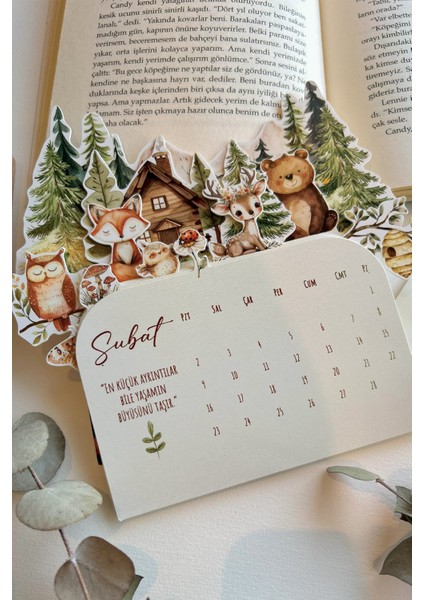 2026 Orman Dostları Masa Takvimi | Sevimli Hayvanlar Temalı | Ahşap Standlı Dekoratif Takvim fırsatları