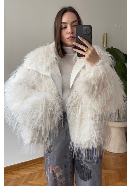 Valine Tüylü Tiftikli Fermuarlı Premium Kürk- Beyaz