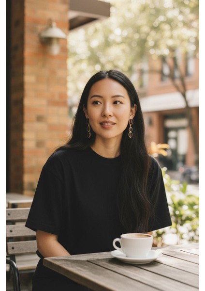 El Işçiliği 925 Ayar Gümüş Garnet Taşlı Küpe | Zarif ve Asil Tasarım